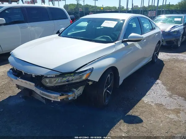 1HGCV1F34KA022197 2019 HONDA ACCORD - Image 2