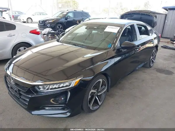 1HGCV1F34KA027559 2019 HONDA ACCORD - Image 2