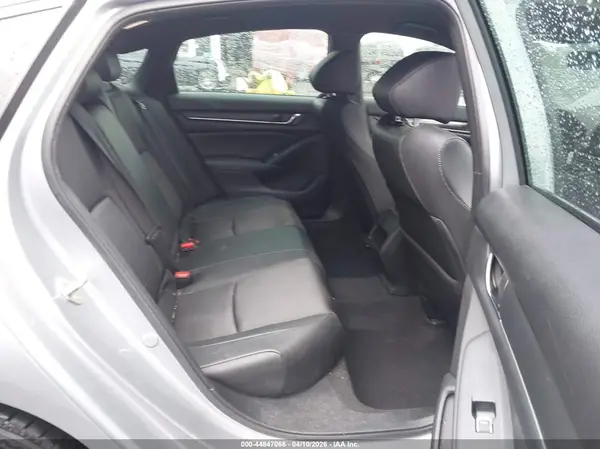 1HGCV1F34KA028825 2019 HONDA ACCORD - Image 8