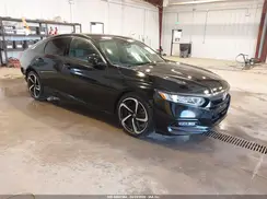 1HGCV1F34KA032194 2019 HONDA ACCORD