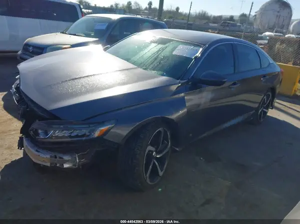 1HGCV1F34KA036083 2019 HONDA ACCORD - Image 2