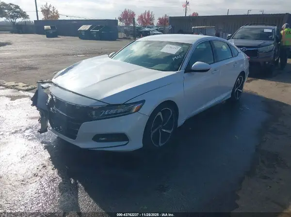 1HGCV1F34KA041557 2019 HONDA ACCORD - Image 2