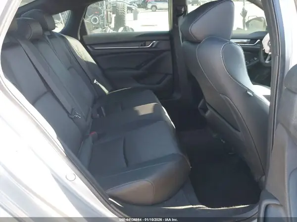 1HGCV1F34KA043793 2019 HONDA ACCORD - Image 8