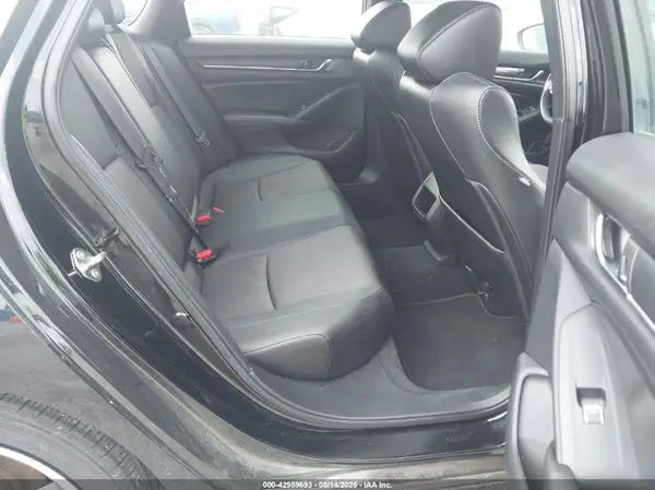 1HGCV1F34KA051375 2019 HONDA ACCORD - Image 8