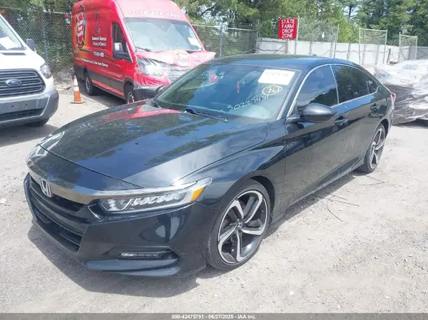 1HGCV1F34KA057015 2019 HONDA ACCORD - Image 2