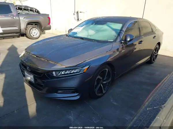 1HGCV1F34KA069911 2019 HONDA ACCORD - Image 2
