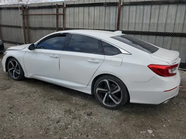 1HGCV1F34KA071089 2019 HONDA ACCORD - Image 2