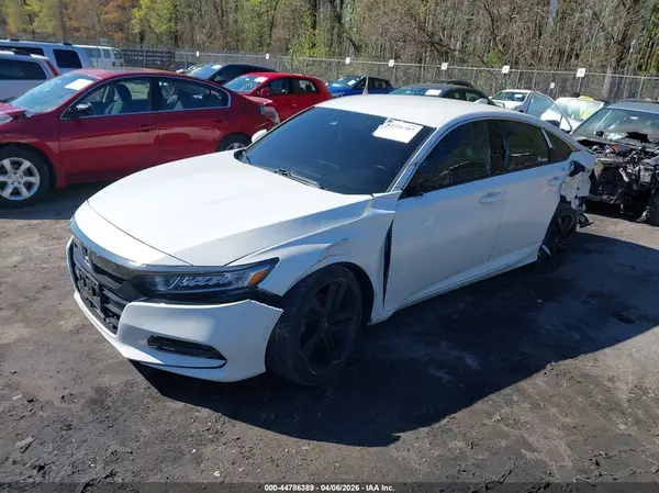 1HGCV1F34KA071125 2019 HONDA ACCORD - Image 2