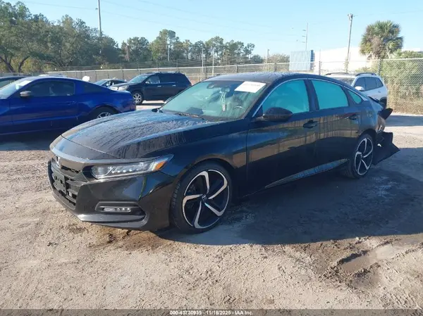 1HGCV1F34KA074106 2019 HONDA ACCORD - Image 2