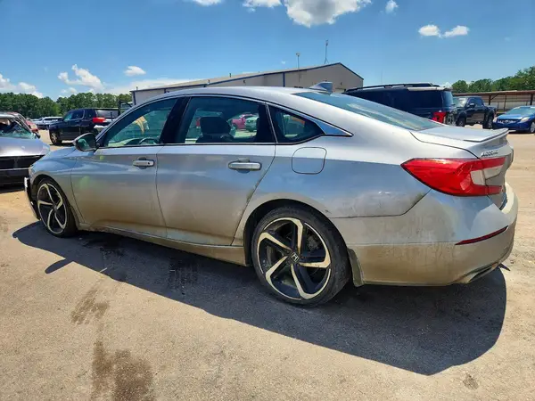 1HGCV1F34KA105144 2019 HONDA ACCORD - Image 2