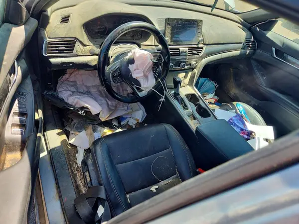 1HGCV1F34KA105144 2019 HONDA ACCORD - Image 8