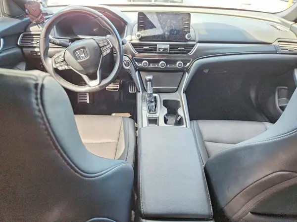 1HGCV1F34KA105418 2019 HONDA ACCORD - Image 8