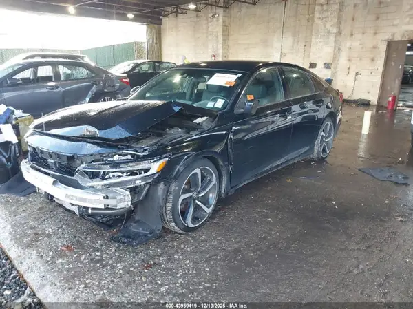 1HGCV1F34KA108948 2019 HONDA ACCORD - Image 2