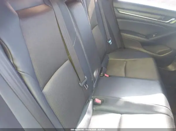 1HGCV1F34KA119898 2019 HONDA ACCORD - Image 8