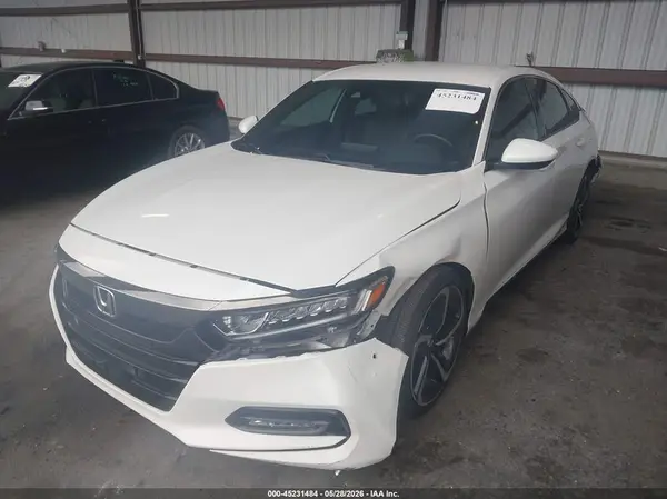 1HGCV1F34KA124678 2019 HONDA ACCORD - Image 2