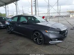 1HGCV1F34KA125569 2019 HONDA ACCORD
