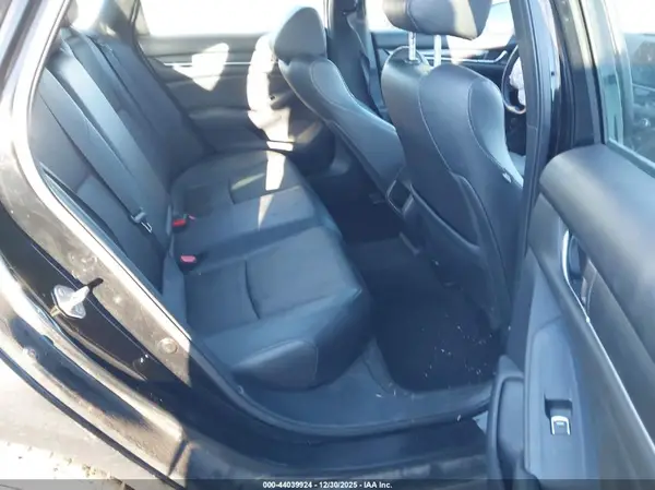 1HGCV1F34KA136927 2019 HONDA ACCORD - Image 8
