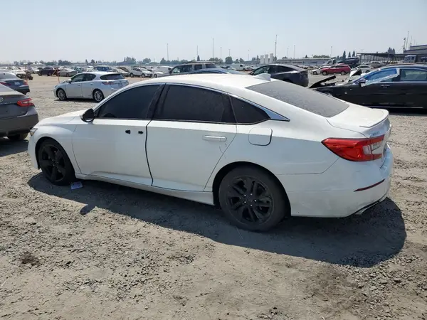 1HGCV1F34KA139939 2019 HONDA ACCORD - Image 2