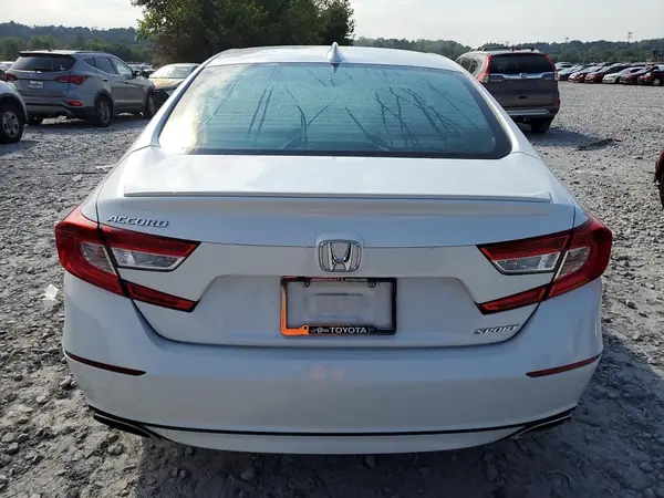 2019 HONDA ACCORD auction photo 6