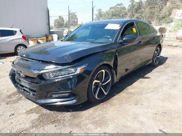 1HGCV1F34KA171743 2019 HONDA ACCORD - Image 2