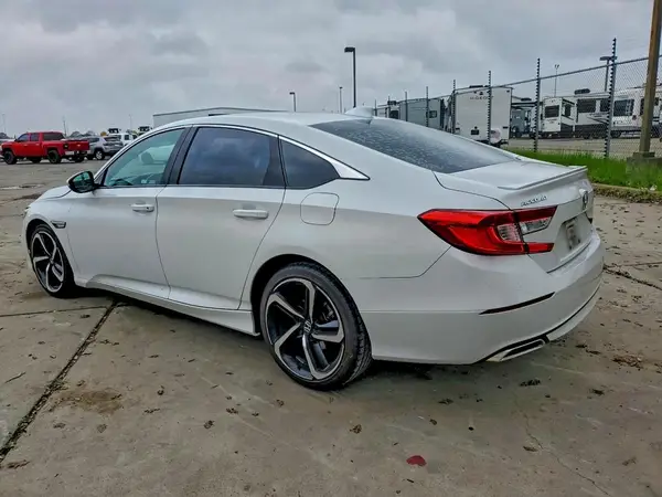 1HGCV1F34KA173721 2019 HONDA ACCORD - Image 2