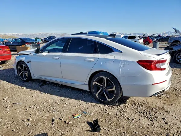 1HGCV1F34LA031564 2020 HONDA ACCORD - Image 2