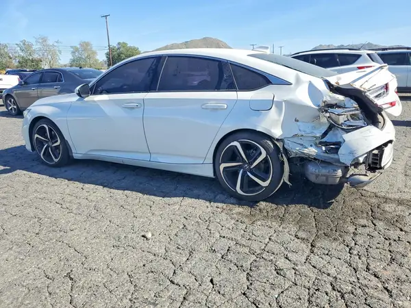 1HGCV1F34LA044069 2020 HONDA ACCORD - Image 2