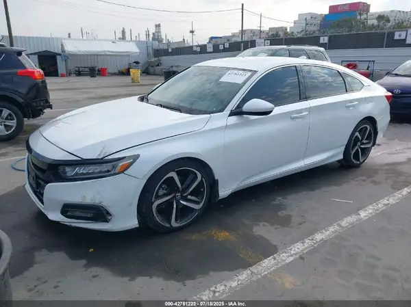 1HGCV1F34LA044427 2020 HONDA ACCORD - Image 2