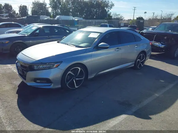 1HGCV1F34LA061177 2020 HONDA ACCORD - Image 2