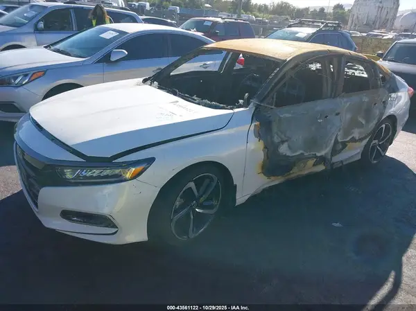 1HGCV1F34LA104142 2020 HONDA ACCORD - Image 2