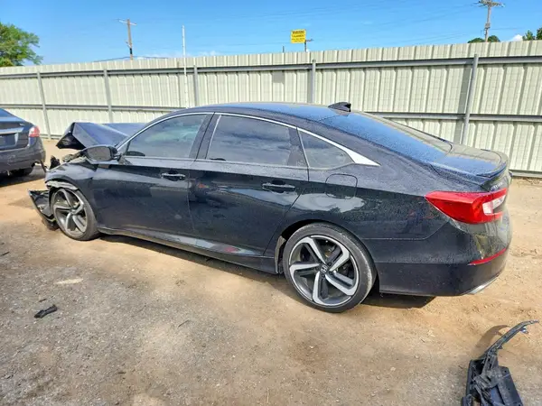 1HGCV1F34LA104755 2020 HONDA ACCORD - Image 2