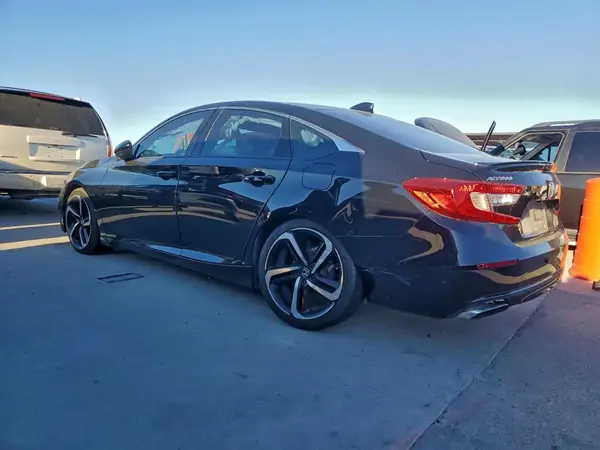 1HGCV1F34LA135665 2020 HONDA ACCORD - Image 2