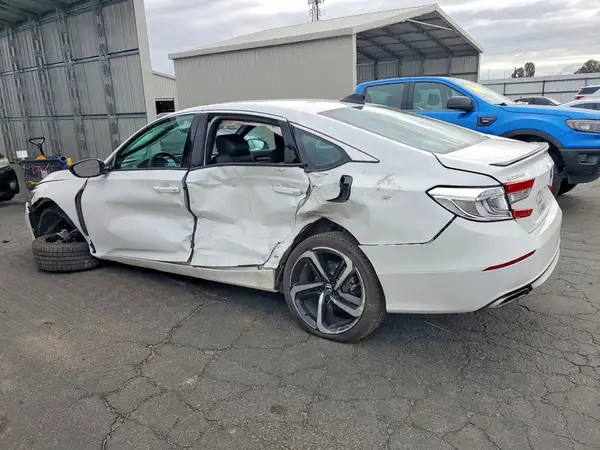 1HGCV1F34MA057468 2021 HONDA ACCORD - Image 2