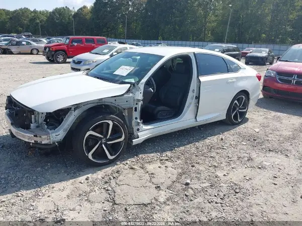 1HGCV1F34MA060094 2021 HONDA ACCORD - Image 2