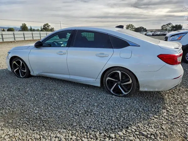 1HGCV1F34MA099218 2021 HONDA ACCORD - Image 2