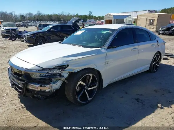 1HGCV1F34NA035097 2022 HONDA ACCORD - Image 2