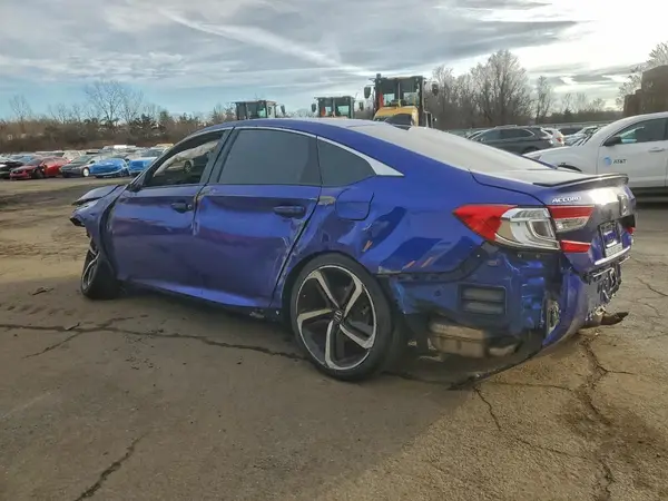 1HGCV1F34NA084493 2022 HONDA ACCORD - Image 2