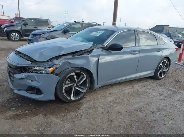 1HGCV1F34NA088172 2022 HONDA ACCORD - Image 2