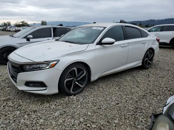 1HGCV1F35JA009960 2018 HONDA ACCORD - Image 1