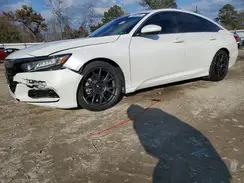 1HGCV1F35JA023986 2018 HONDA ACCORD