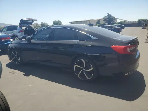 1HGCV1F35JA032302 2018 HONDA ACCORD - Image 2