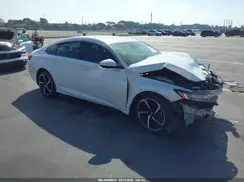 1HGCV1F35JA051531 2018 HONDA ACCORD