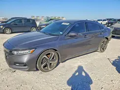 1HGCV1F35JA052095 2018 HONDA ACCORD