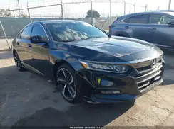 1HGCV1F35JA060651 2018 HONDA ACCORD