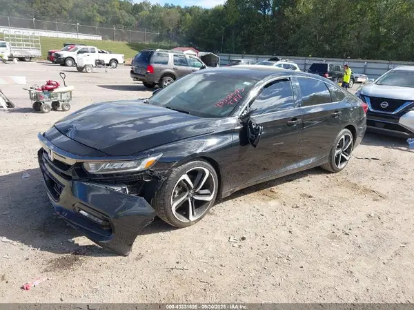 1HGCV1F35JA061346 2018 HONDA ACCORD - Image 2