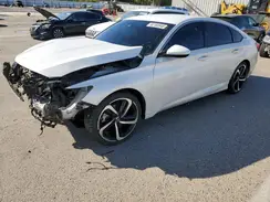1HGCV1F35JA088014 2018 HONDA ACCORD