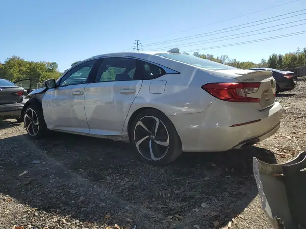 1HGCV1F35JA097389 2018 HONDA ACCORD - Image 2