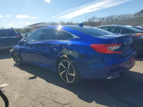 1HGCV1F35JA104034 2018 HONDA ACCORD - Image 2
