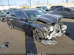 1HGCV1F35JA113512 2018 HONDA ACCORD