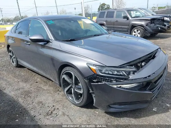 1HGCV1F35JA122307 2018 HONDA ACCORD - Image 1